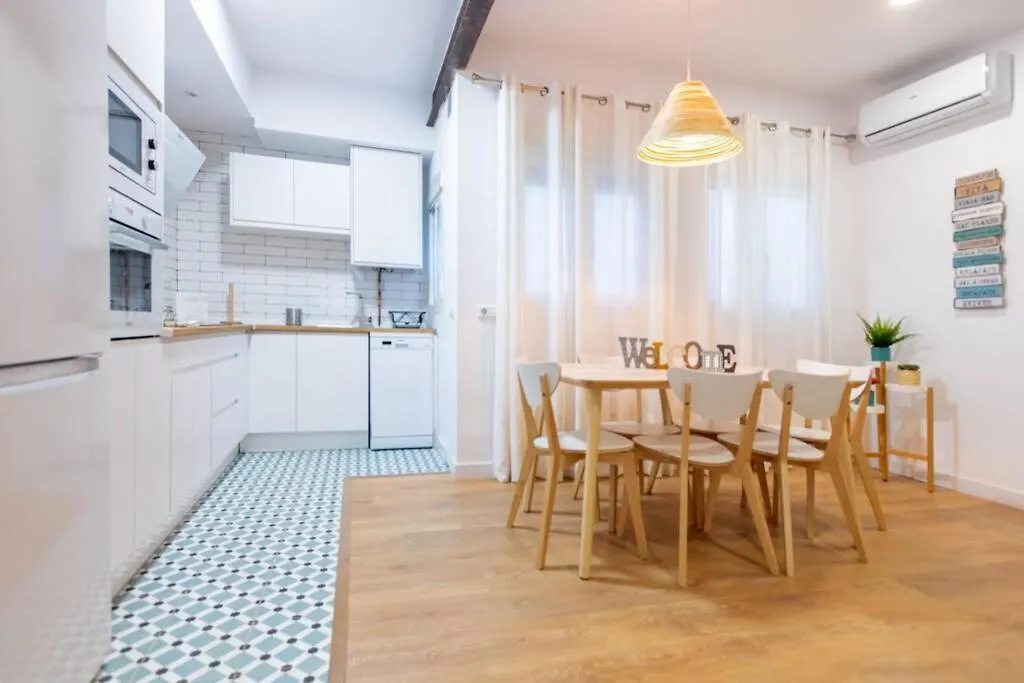 Darsena Central Riverside By Valcambre Apartment Seville Spain